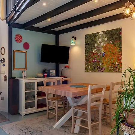 Casa Azul - Welcome To Rhome Rome
